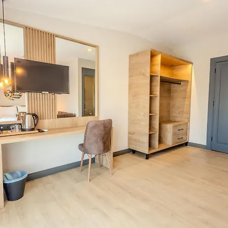 Leliko * 안탈리아