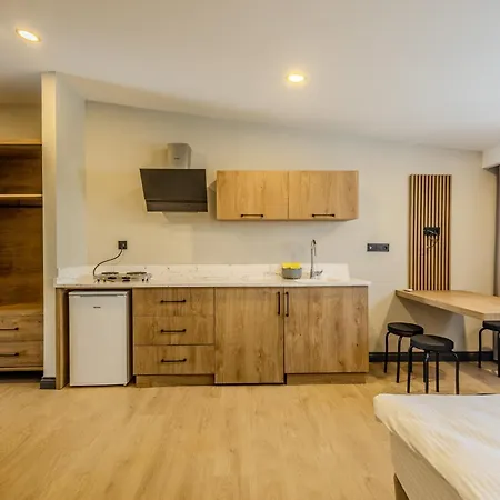 Leliko Hotell